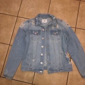 RIPPED JEAN JACKET